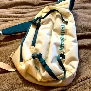 Patagonia cross shoulder bag